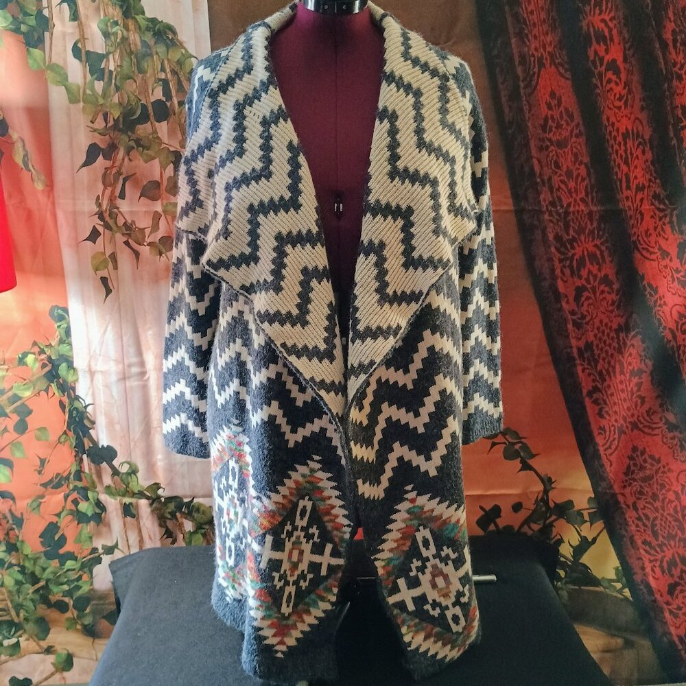 ECU: Ciao Melano Design In Paris Sze L Southwest Cardigan